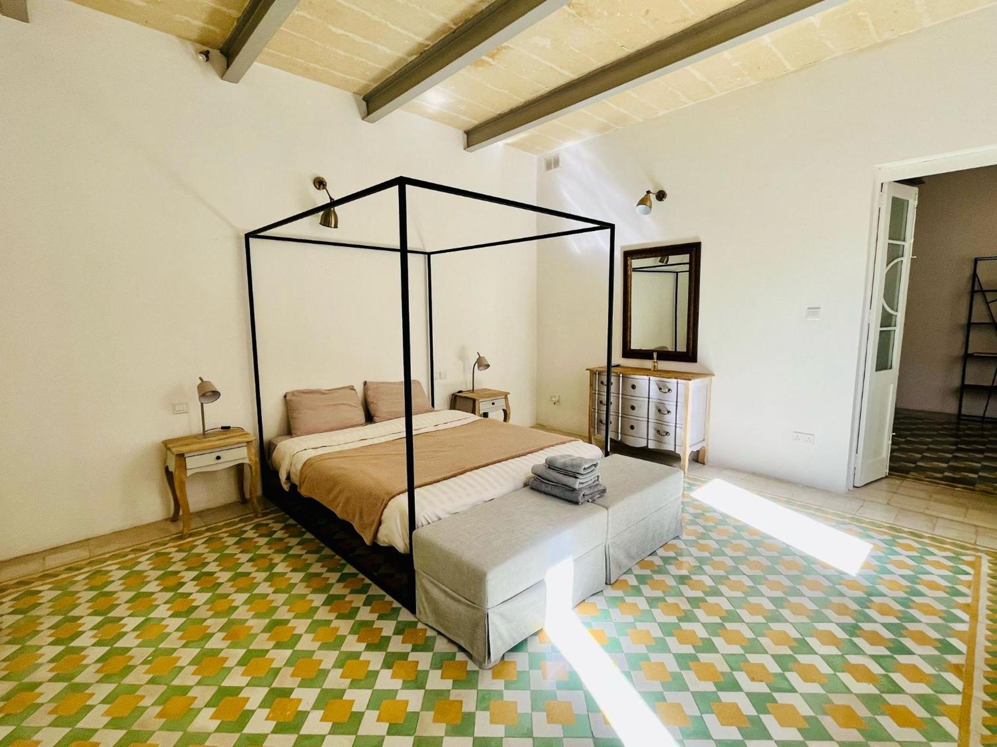 Cozy Charming Apartment In Old Bakery Street 瓦莱塔 外观 照片